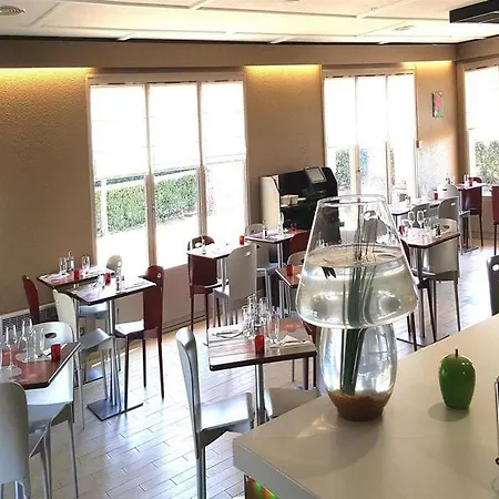 Restaurant Campanile Hotel 3*
